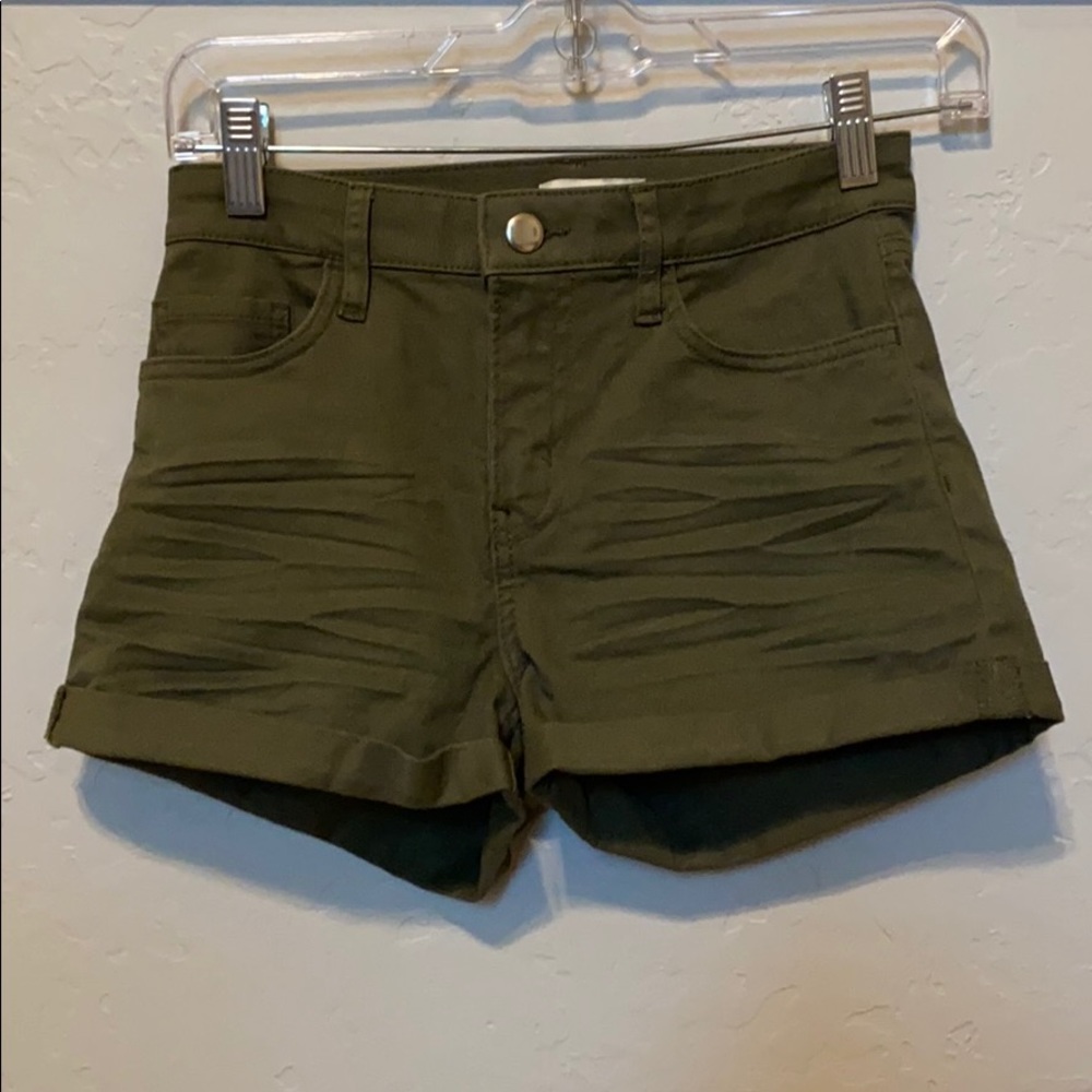 H&M Army Green Jean Shorts!